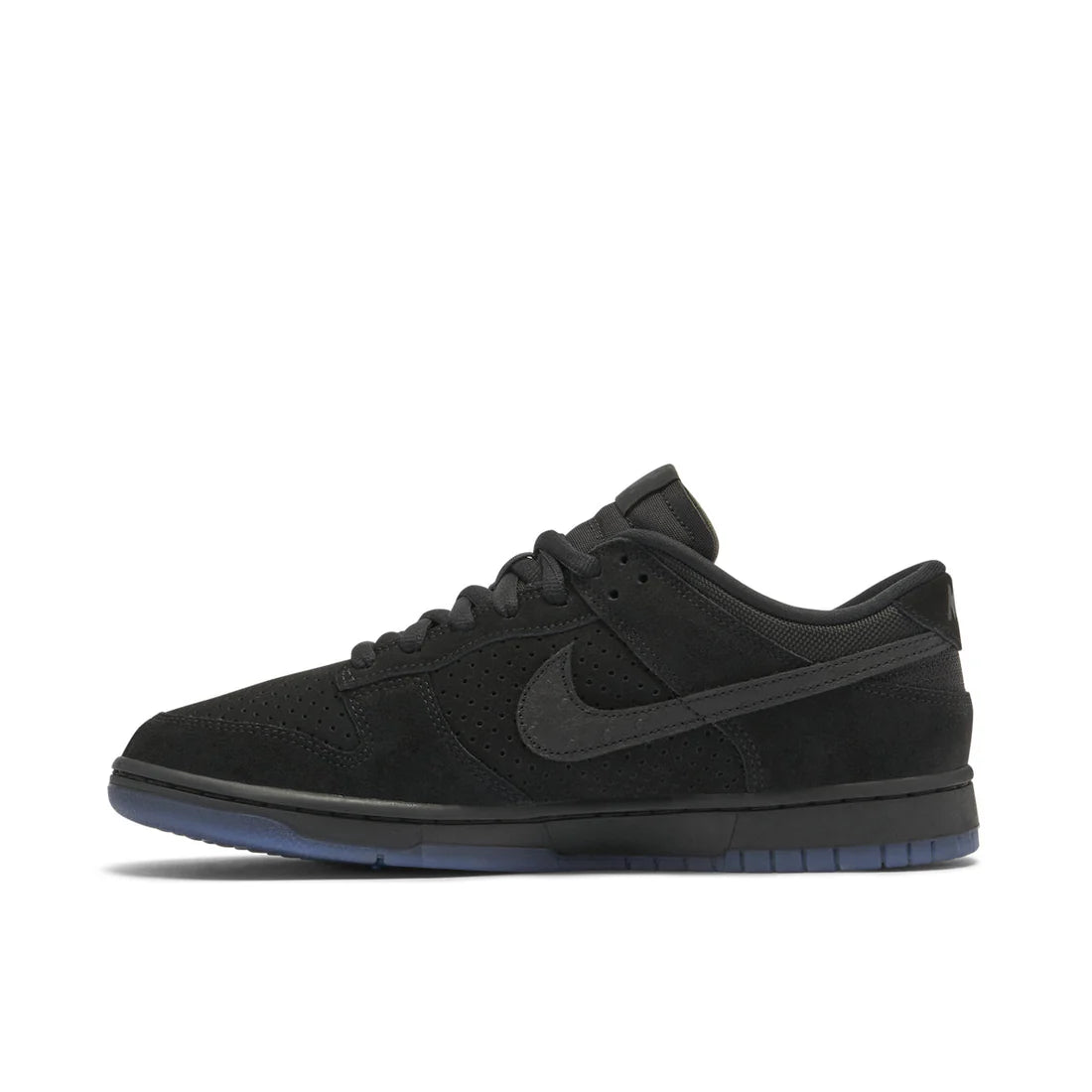 DUNK LOW UNDEFEATED BLACK